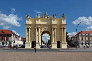 Potsdam Luisenplatz Brandenburger Tor © Katja Xenikis