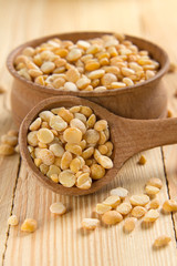 Dry split yellow peas