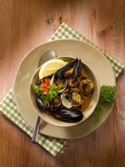 mussel and clam soup