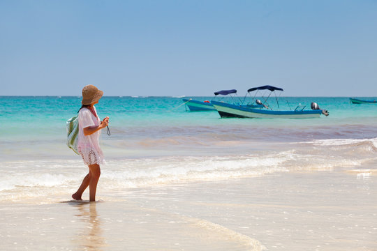 Girl having a walk in Palaya Paraiso, Mayan Riviera