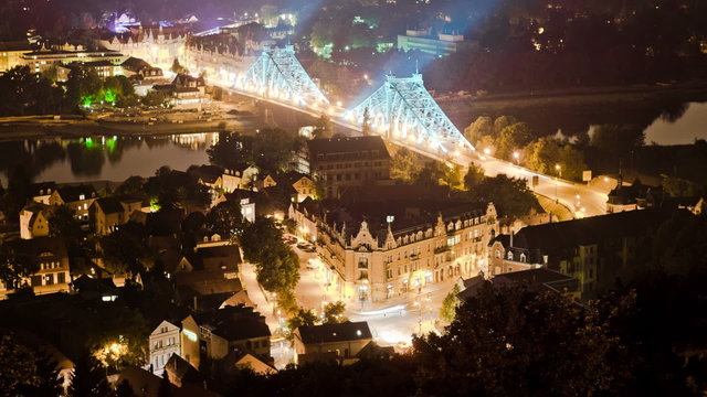 Dresden Night Traffic Zoom