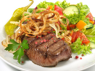 Steak mit Salat