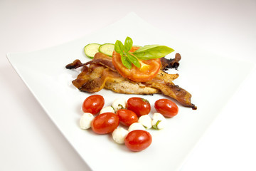 Grilled chicken and vegetable