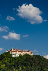 Fototapeta na wymiar Średniowieczna twierdza Rasnov, Transylwania, Rumunia