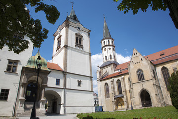 Fototapeta na wymiar Levoca - Townhall and Saint Jacob s church, Slovakia