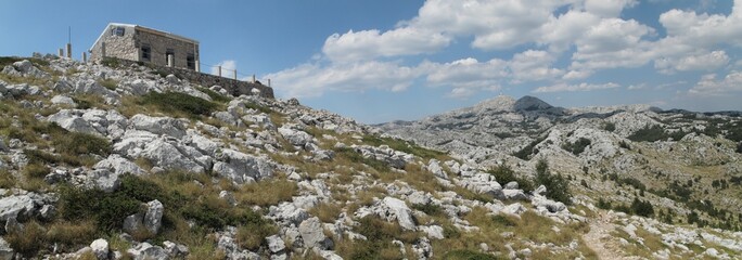 Fototapeta na wymiar Vosac - lookout peak above Makarska in Croatia