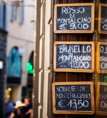 Wine shop © Paolo Gallo