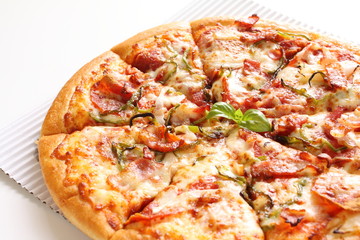 freshness sausage and tomato pizza