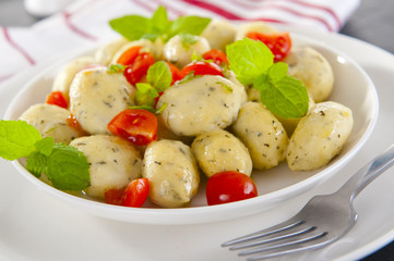 gnocchi ze szpinakiem