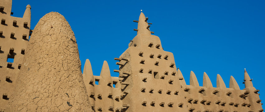The Great Mosque of Djenn&eacute;, Mali, Africa.