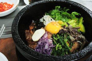 Stone pot rice