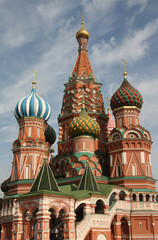 Fototapeta na wymiar Domes of Saint Basil cathedral in Moscow