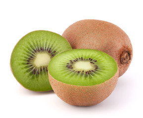 Whole kiwi fruit and his segments