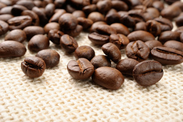 Roasted coffee beans