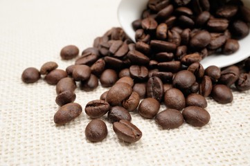 Roasted coffee beans