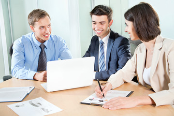 Obraz premium Businesspeople working at meeting