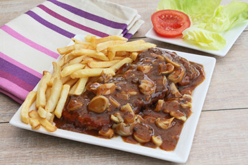 Jägerschnitzel