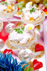 dessert in glasses