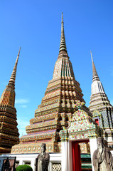 Fototapeta premium Phra Maha Chedi at Wat Pho, Bangkok.