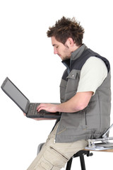 Tiler attracting business via website