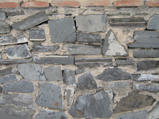 Стена из камня