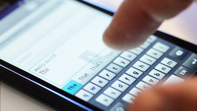 typing on touch screen smartphone