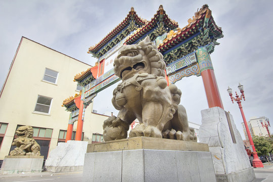 Chinese Foo Dogs Pair at Portland Oregon Chinatown Gate