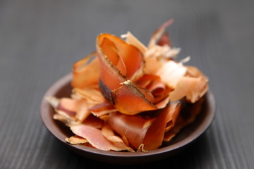 dried bonito flakes 