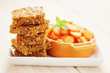 carrot cake with coconut