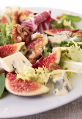 mixed salad with lettuce,fig,cheese and walnut