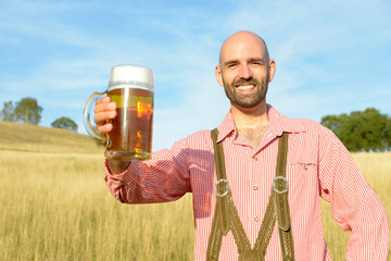 Mann mit Bier