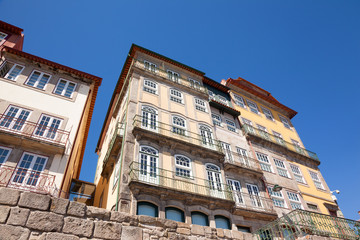 Fototapeta na wymiar Oporto Ribeira, typical houses, Portugal