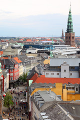 Obraz premium Beautiful view of street in Copenhagen from Rundetorn Tower