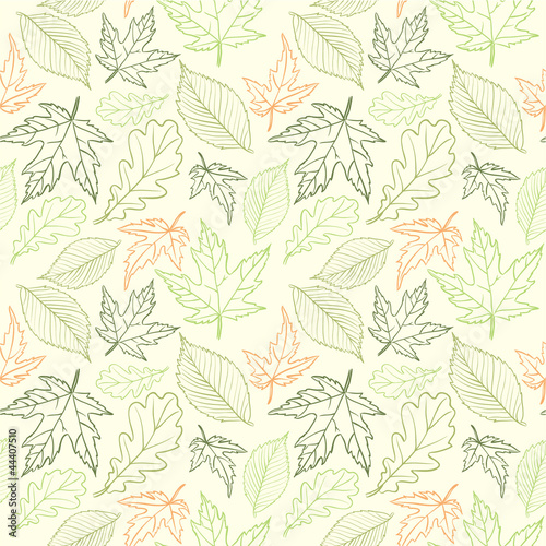 Seamless pattern with autumn leafs on light background