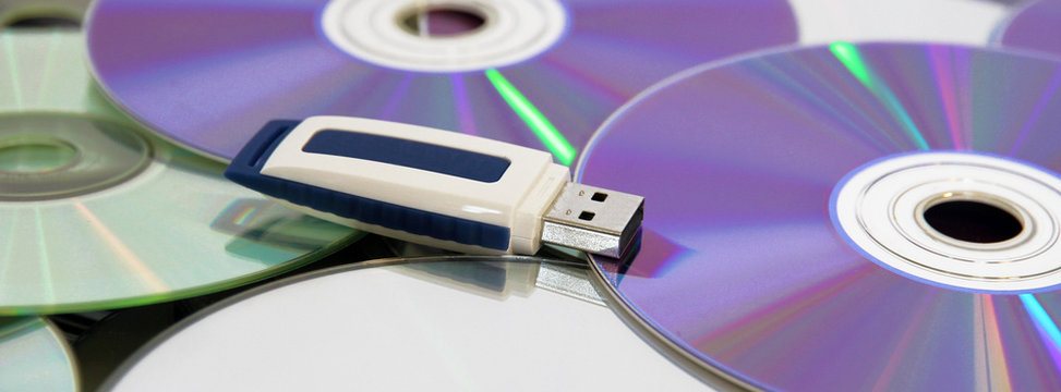 Chiavetta USB su CD e DVD, tecnologia e innovazione