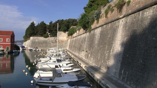 muraille de zadar croatie