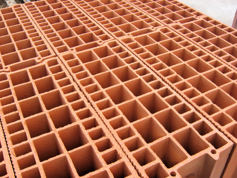 Briques