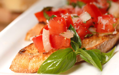 Bruschetta with tomato and basil