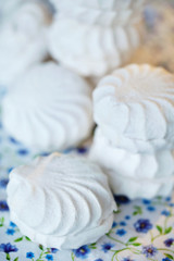 Fototapeta na wymiar white vanilla marshmallows on a table.
