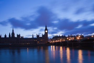 Fototapeta na wymiar unlit House of Parliament, London, UK