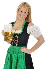 Junge Frau im Dirndl