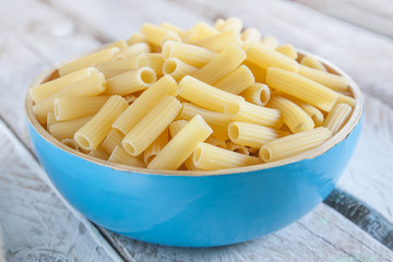 uncooked macaroni bowl