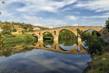 Puente la Reina bridge , Navarre Spain - obrazy, fototapety, plakaty