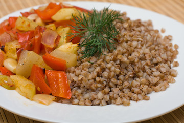 Buckwheat cereal with vegetables