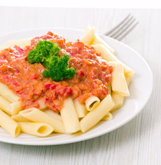 Penne pasta with tomato sauce