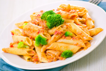 Penne pasta with tomato sauce