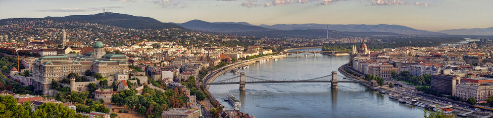 Fototapeta na wymiar panorama Budapesztu
