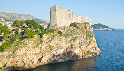 Fototapeta premium Amazing Dubrovnik Defensive Wall Built on Cliff