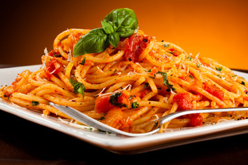 Pasta with tomato sauce and parmesan