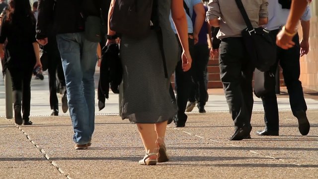 sortie de bureau en slowmotion